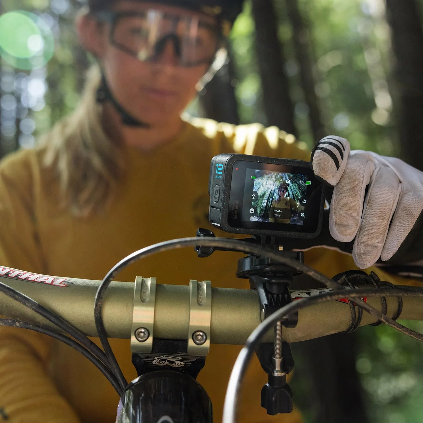 GoPro HERO12 Black Caméra d'action étanche Ultra HD 5.3K60 27MP HDR stabilisation