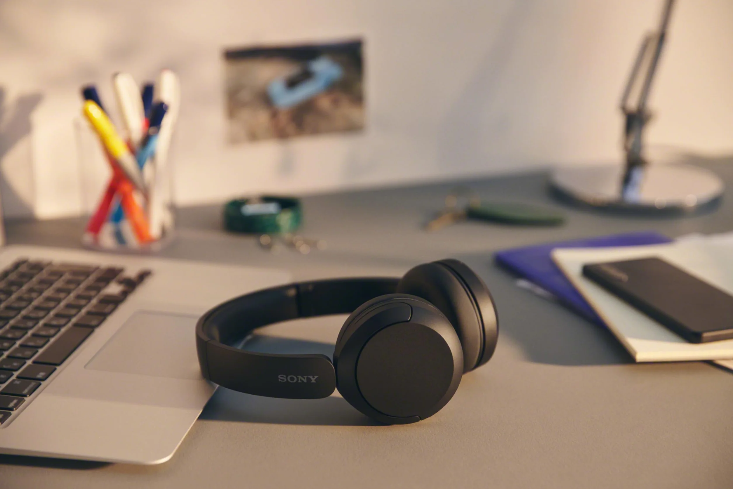 Casque Bluetooth sans Fil Sony WH-CH520, Multipoint, Micro intégré, 50 Heures Autonomie, Charge Rapide, Noir